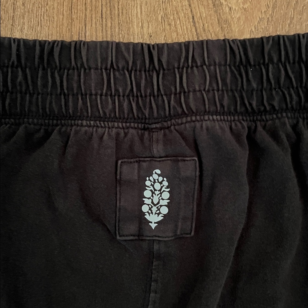 NWOT Free People Movement Hot Shot Crossover Pants - Picture 10 of 10